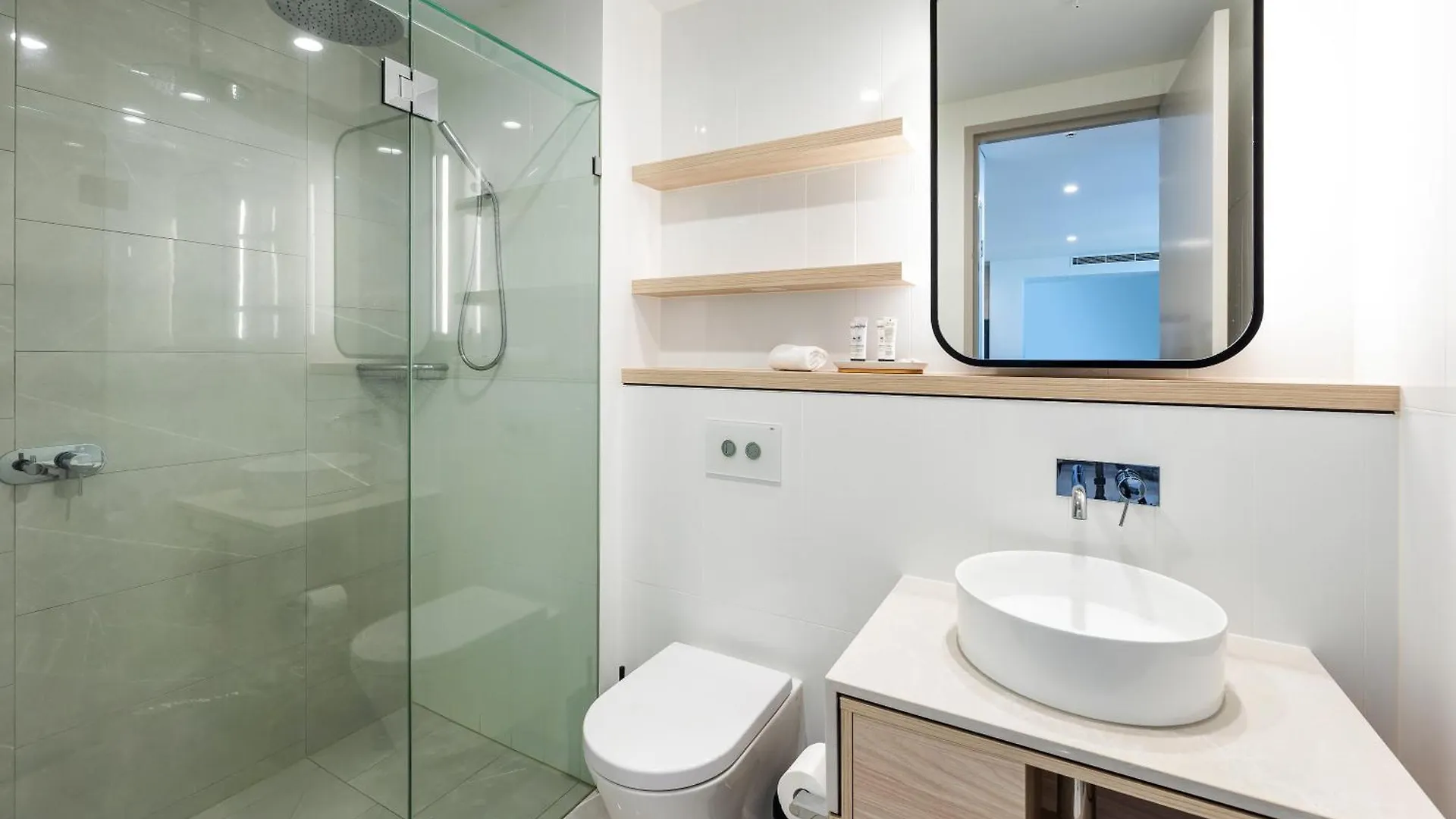 Apartment Oceanview Luxury Beachfront 2B2B Gold Coast